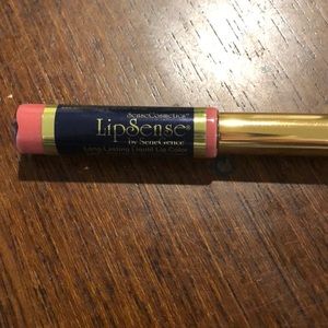 Lipsense